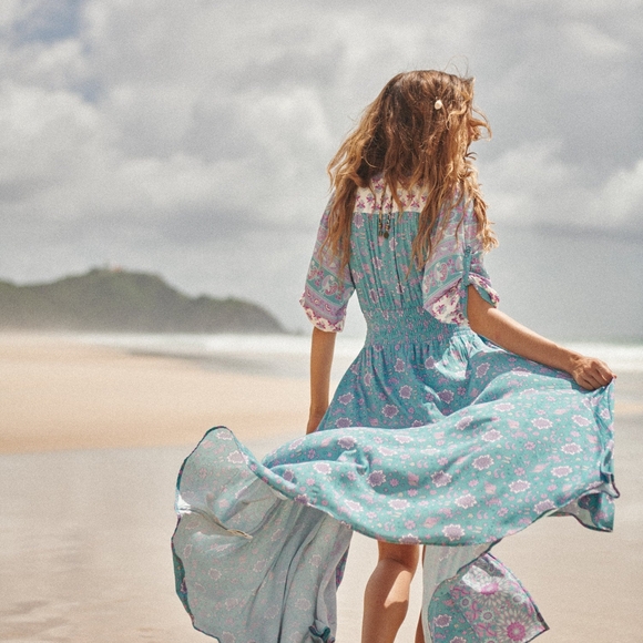 Spell Lovers Beach Gown XS - Picture 2 of 5